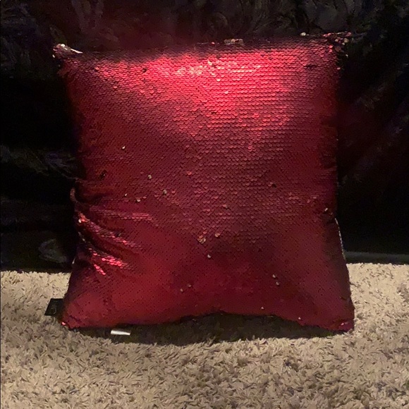 HMC Other - Sequin Pillow